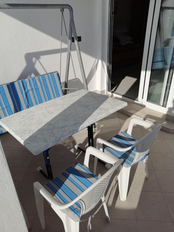 Apartments Marija - By The Sea 罗戈兹尼察 外观 照片